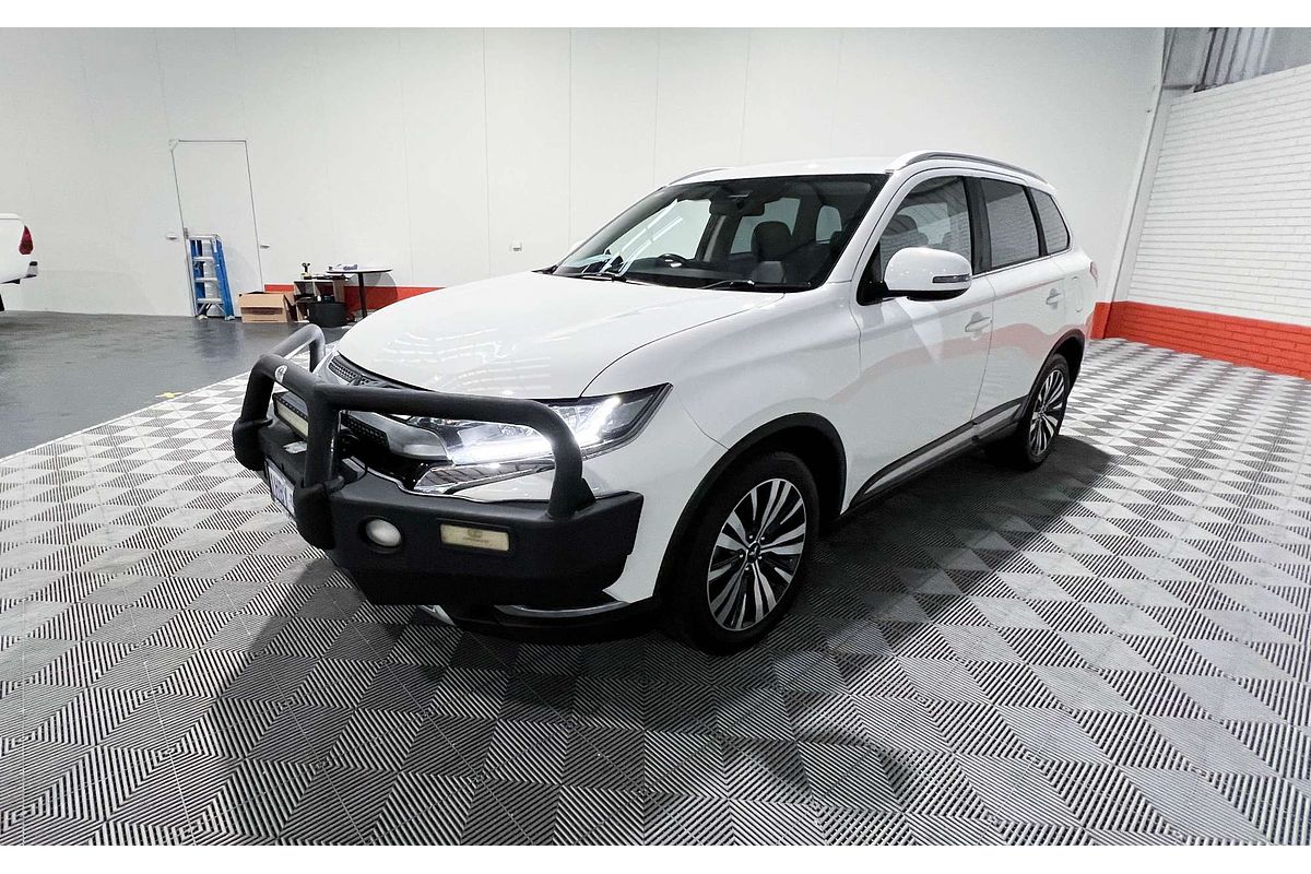 2020 Mitsubishi Outlander LS ZL
