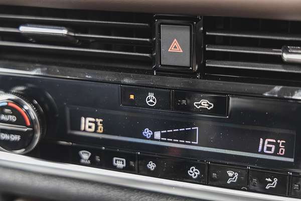 2024 Nissan QASHQAI Ti J12