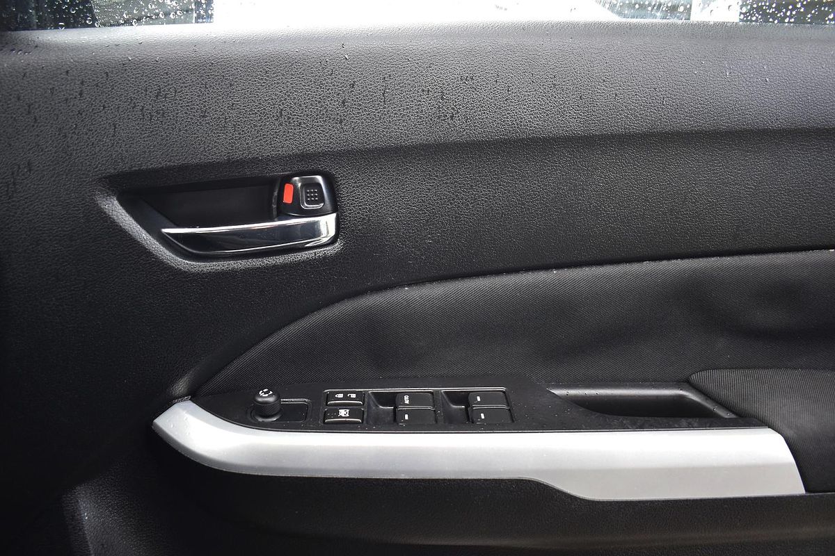 2016 Suzuki Vitara RT-S LY