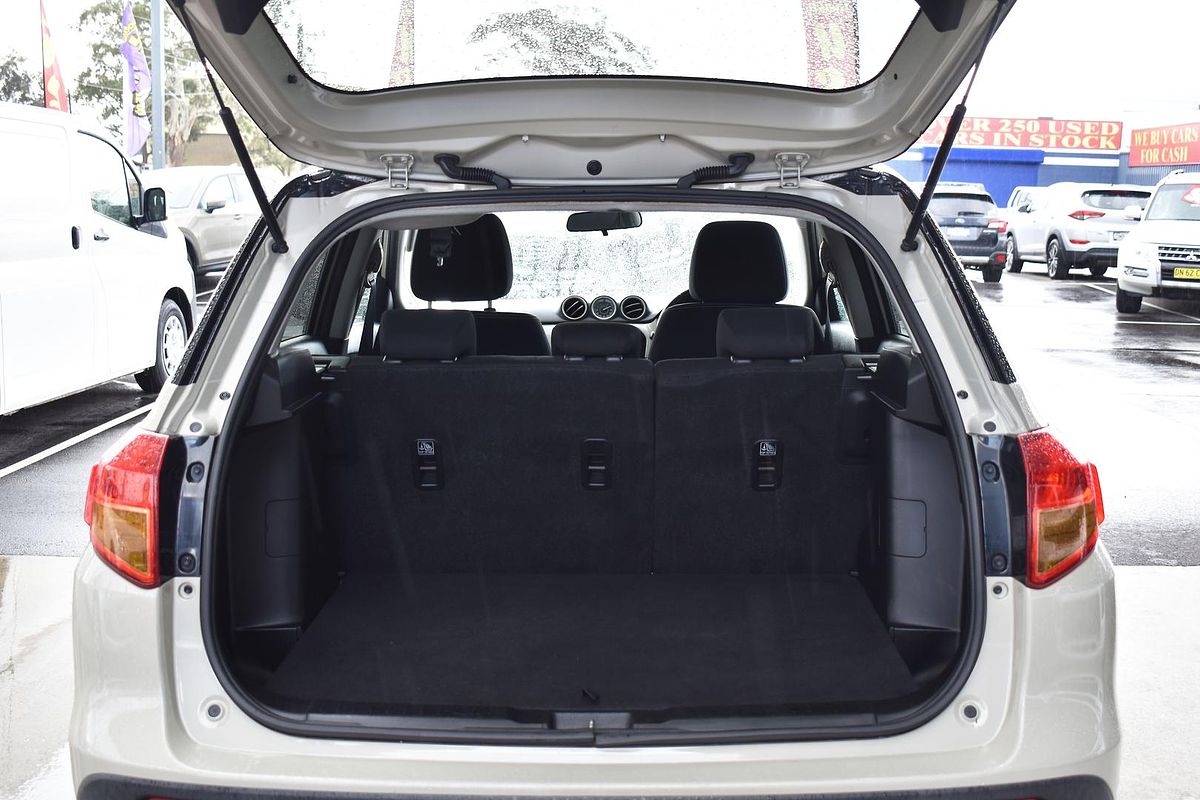 2016 Suzuki Vitara RT-S LY