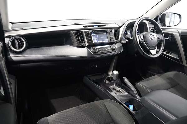 2018 Toyota RAV4 GXL ZSA42R