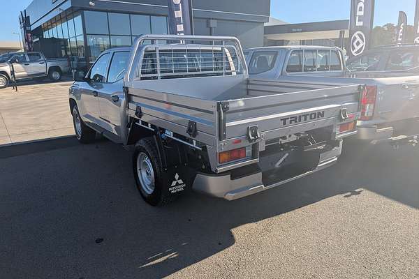 2025 Mitsubishi Triton GLX MV 4X4