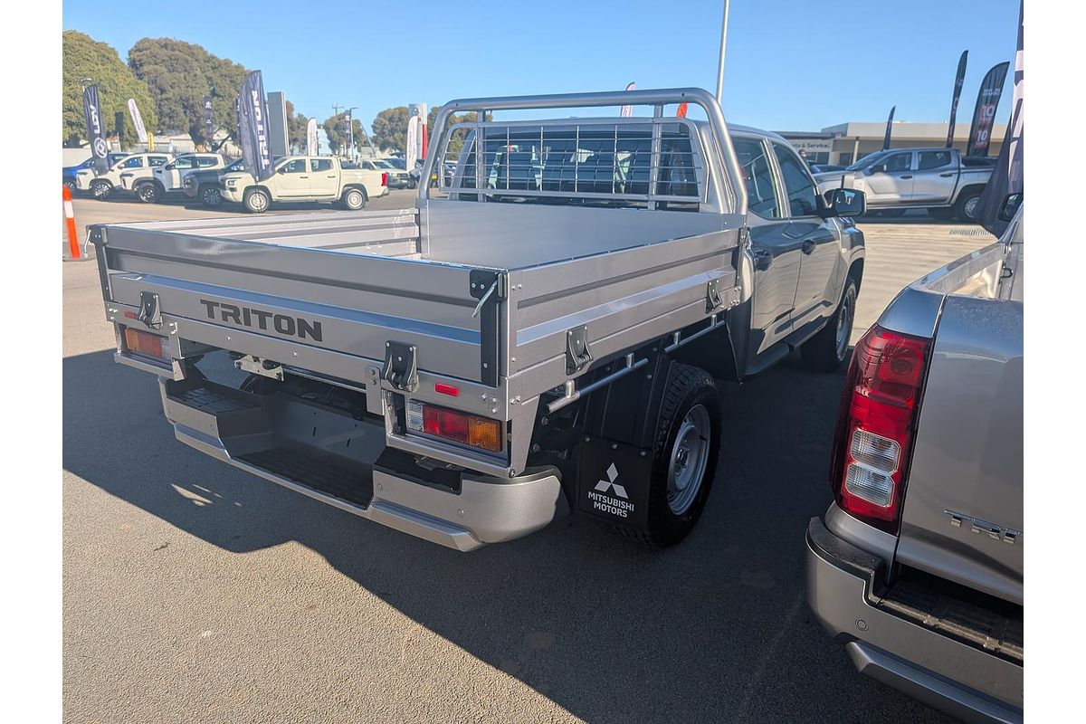 2025 Mitsubishi Triton GLX MV 4X4