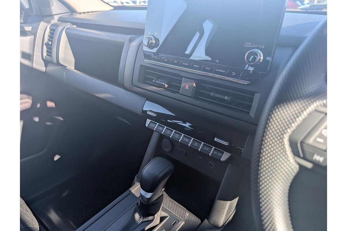 2025 Mitsubishi Triton GLX MV 4X4