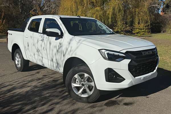 2024 Isuzu D-MAX LS-M 4X4