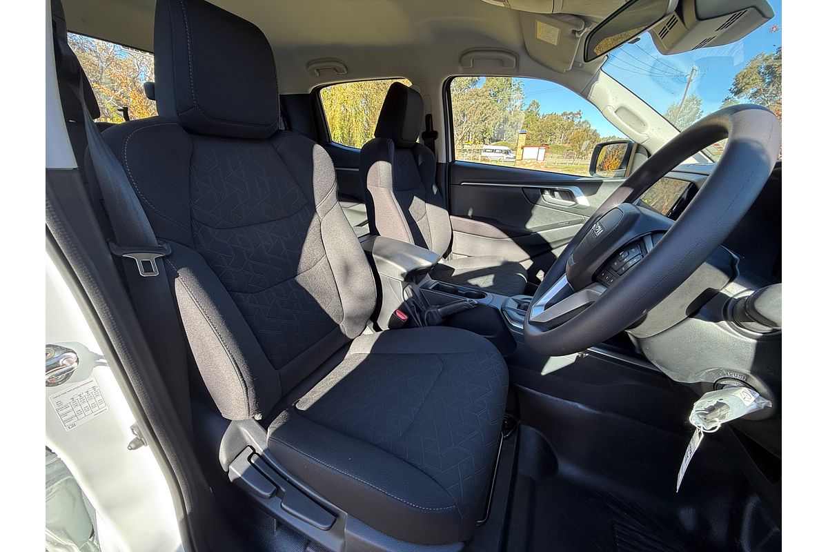 2024 Isuzu D-MAX LS-M 4X4