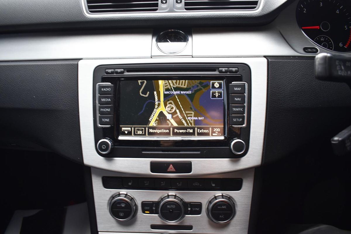 2014 Volkswagen Passat 130TDI Highline Type 3C