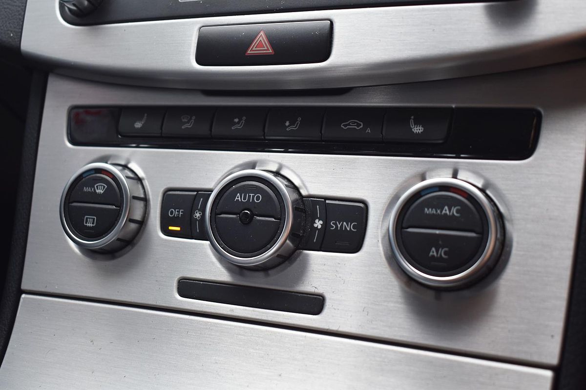 2014 Volkswagen Passat 130TDI Highline Type 3C