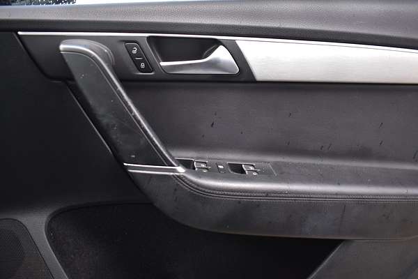 2014 Volkswagen Passat 130TDI Highline Type 3C