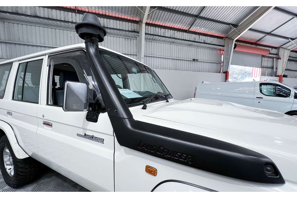 2020 Toyota Landcruiser GXL VDJ76R
