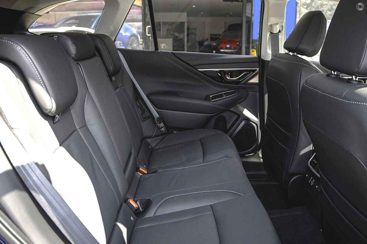 2025 Subaru Outback AWD Touring XT 6GEN