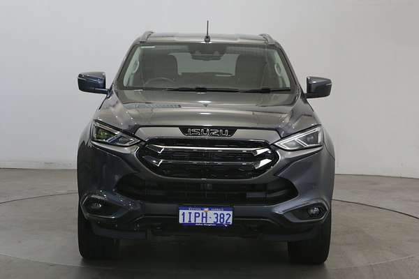 2022 Isuzu MU-X LS-T