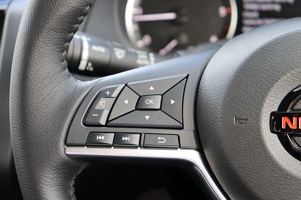 2024 Nissan Navara PRO-4X Warrior D23 4X4