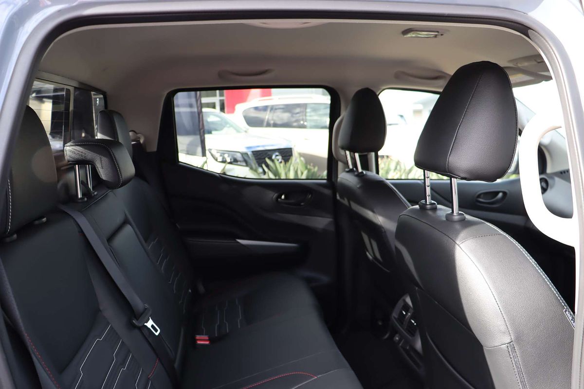 2024 Nissan Navara PRO-4X Warrior D23 4X4