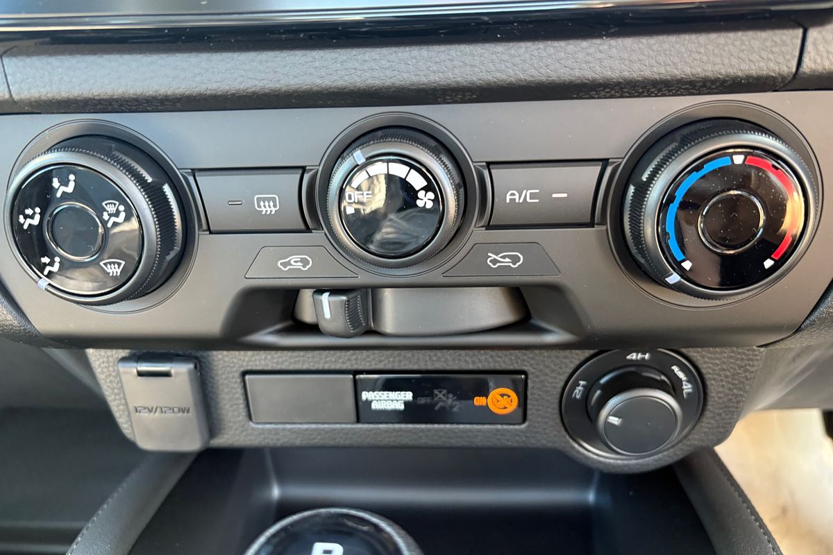2025 Mazda BT-50 XT TF 4X4