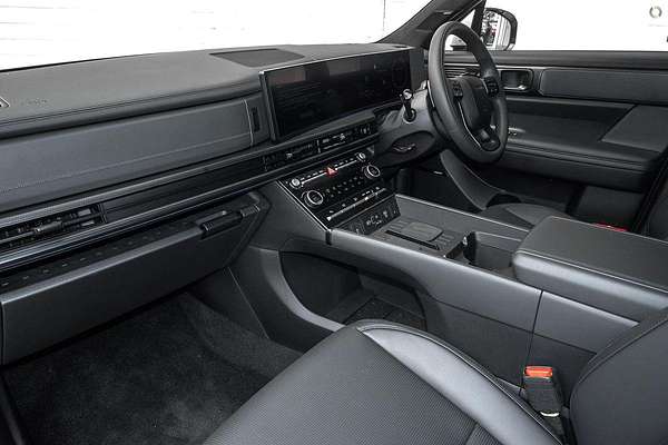 2025 Hyundai Santa Fe Calligraphy MX5.V1