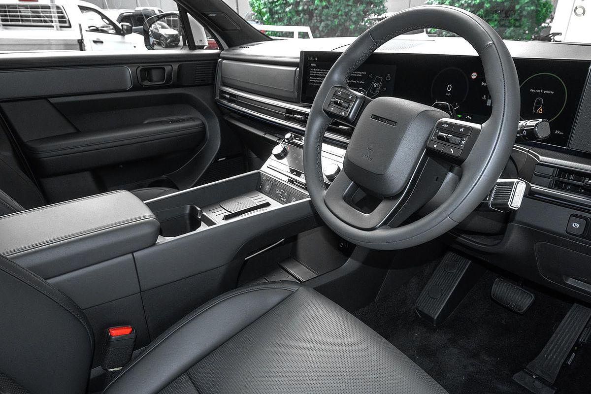 2025 Hyundai Santa Fe Calligraphy MX5.V1