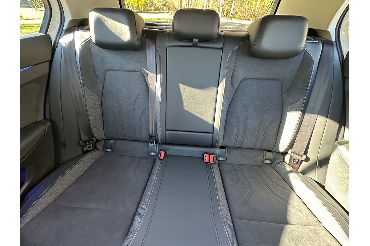 2025 Volkswagen Golf 110TSI Style 8.5