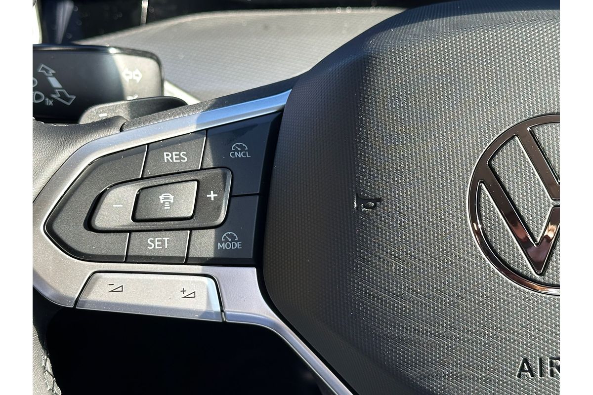 2025 Volkswagen Golf 110TSI Style 8.5