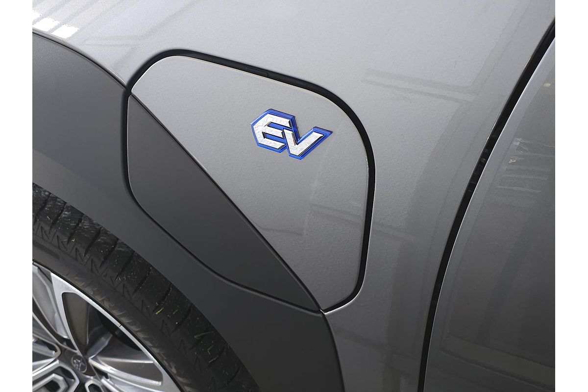 2024 Subaru Solterra AWD Touring E1-1