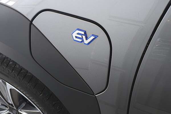 2024 Subaru Solterra AWD Touring E1-1