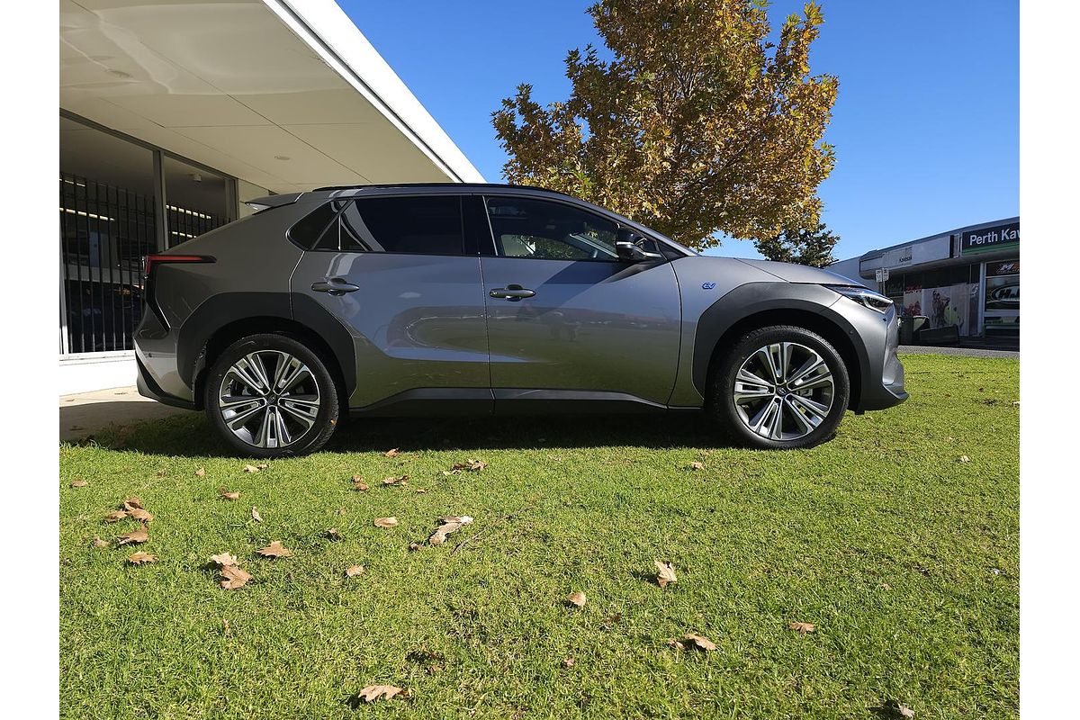 2024 Subaru Solterra AWD Touring E1-1