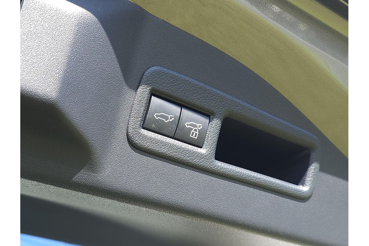 2024 Subaru Solterra AWD Touring E1-1