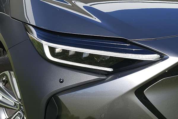 2024 Subaru Solterra AWD Touring E1-1