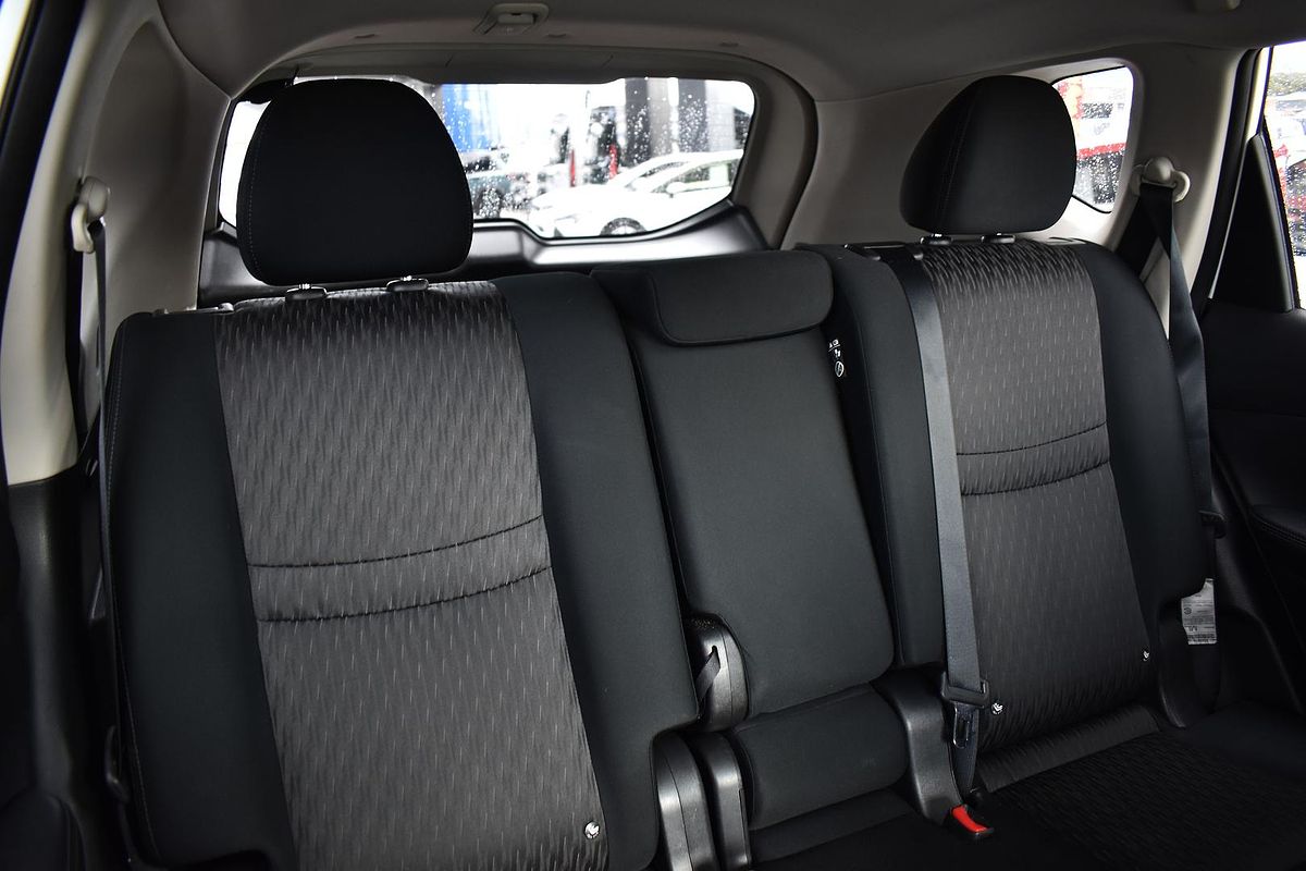 2021 Nissan X-TRAIL ST T32