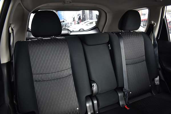 2021 Nissan X-TRAIL ST T32