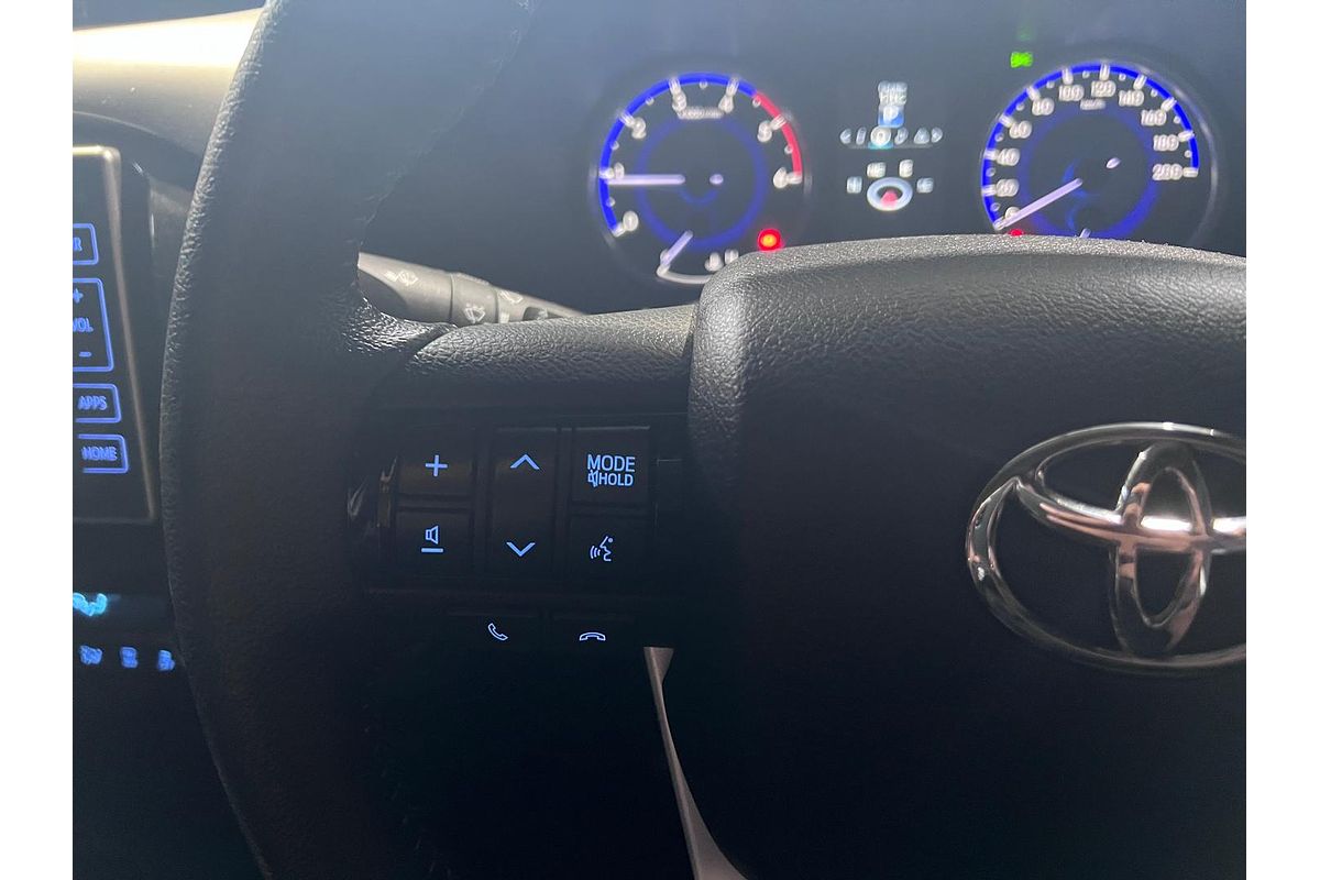 2017 Toyota Hilux SR5 GUN126R 4X4