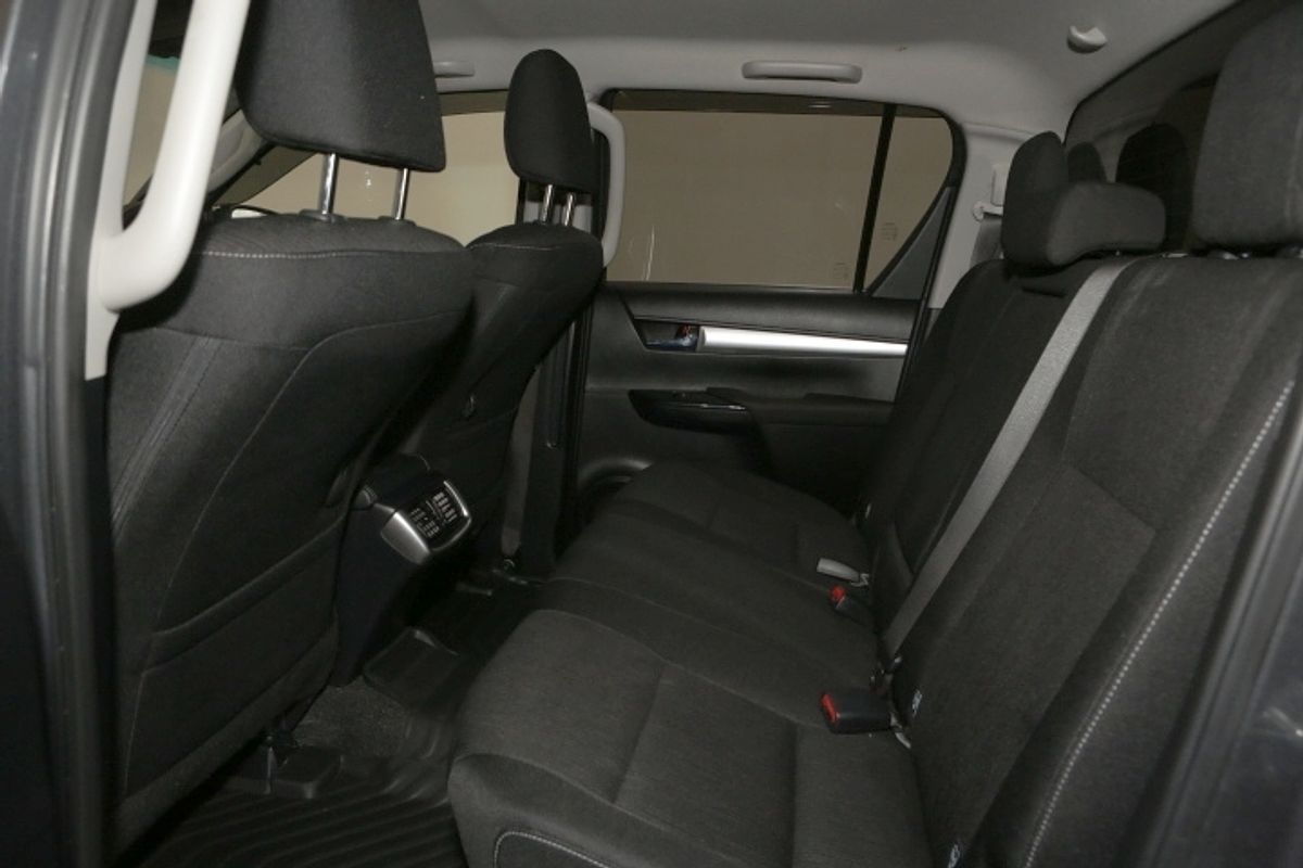 2021 Toyota Hilux SR5 GUN126R 4X4