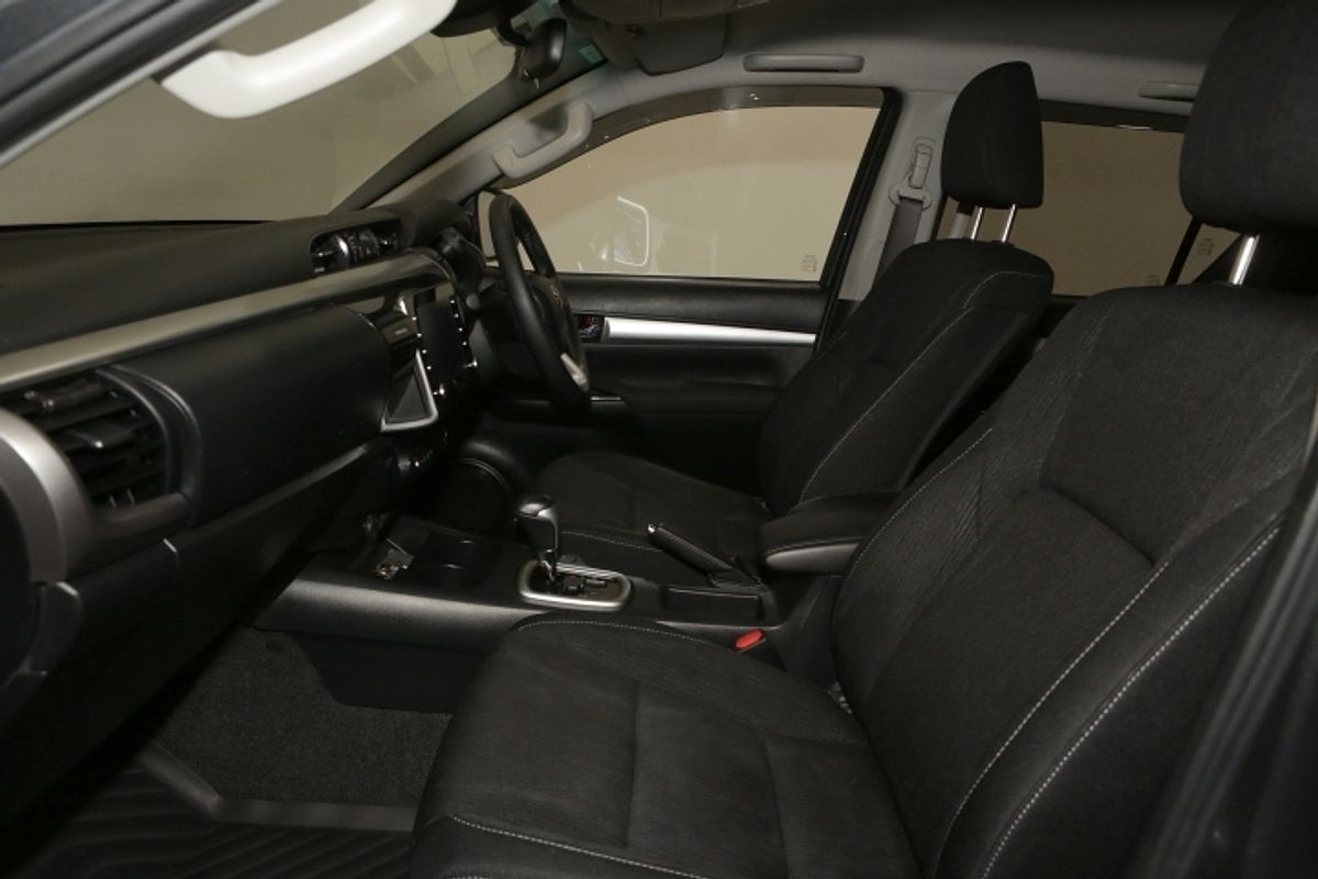 2021 Toyota Hilux SR5 GUN126R 4X4