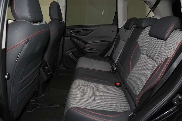 2022 Subaru Forester 2.5i Sport S5