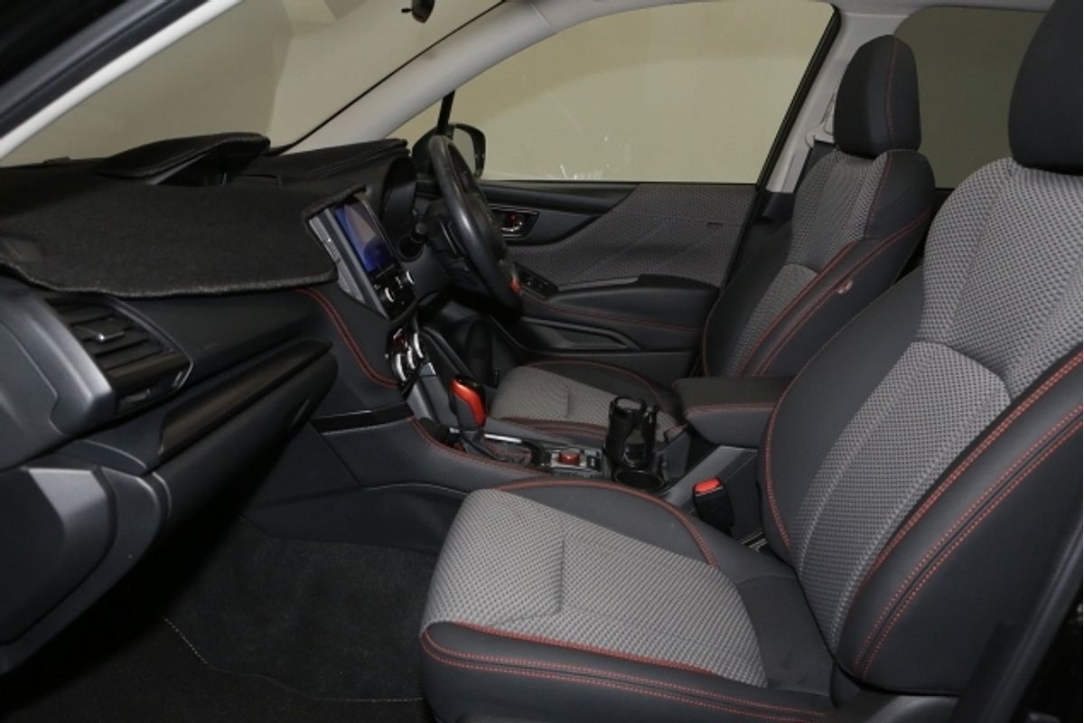 2022 Subaru Forester 2.5i Sport S5