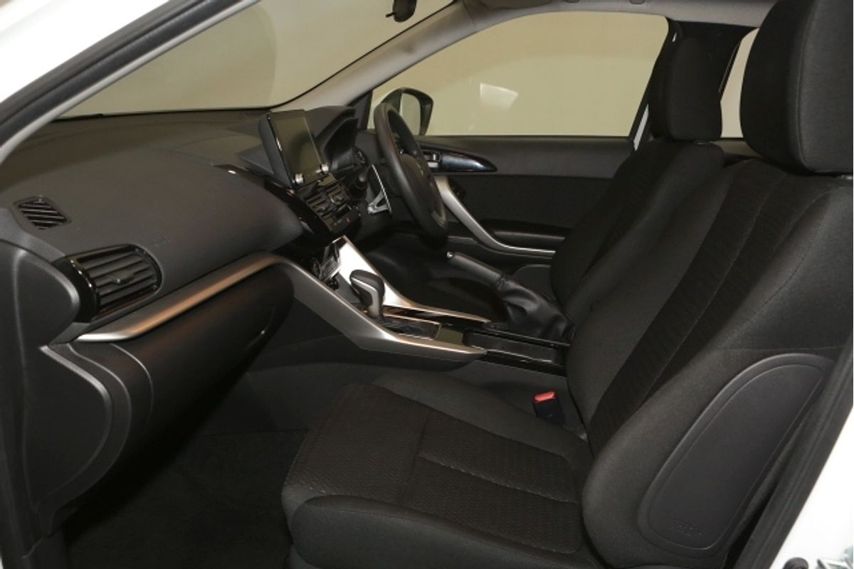 2024 Mitsubishi Eclipse Cross ES YB