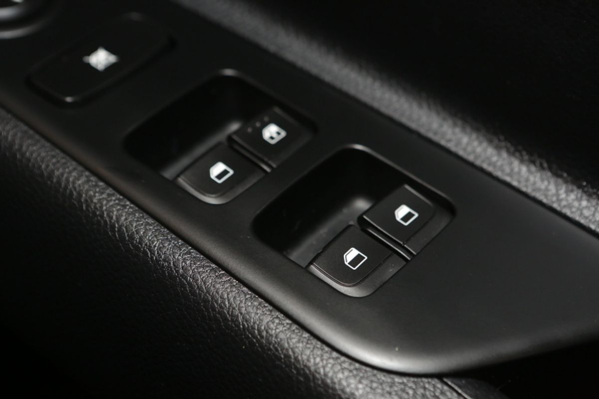 2023 Kia Stonic S YB