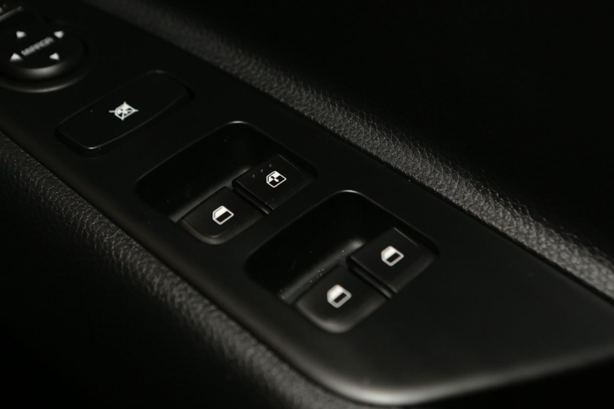 2023 Kia Stonic S YB