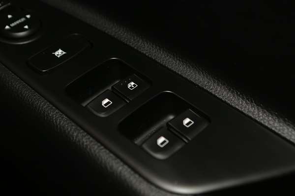 2023 Kia Stonic S YB