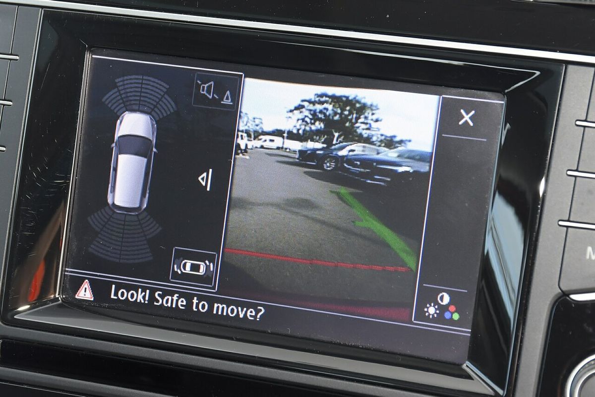 2015 Volkswagen Golf 103TSI Highline 7