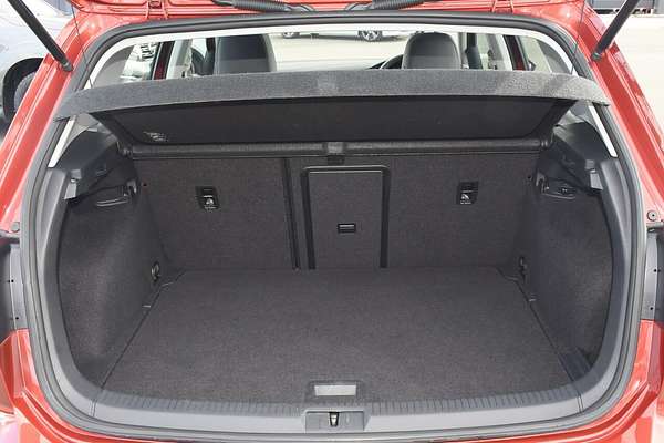 2015 Volkswagen Golf 103TSI Highline 7