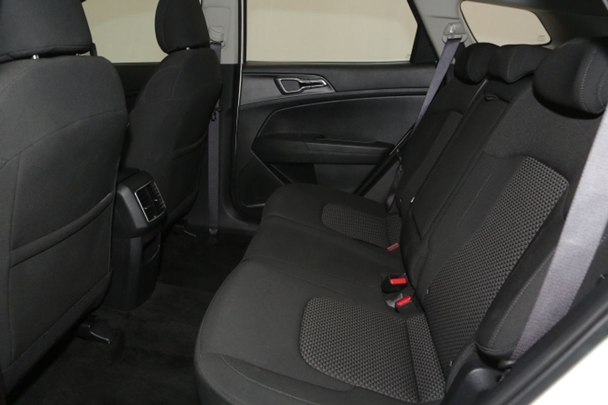 2023 Kia Sportage S NQ5