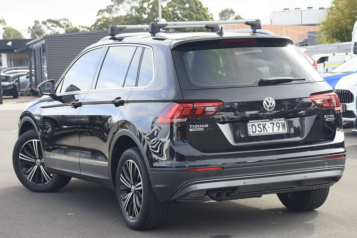 2017 Volkswagen Tiguan 110TDI Adventure 5N