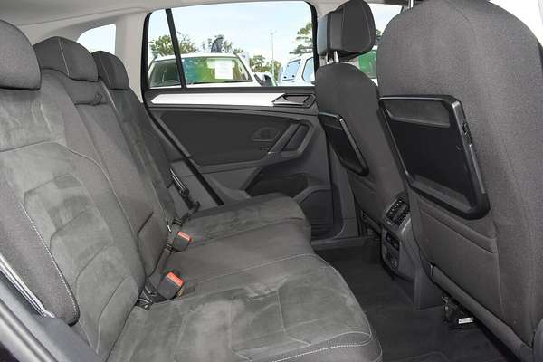 2017 Volkswagen Tiguan 110TDI Adventure 5N