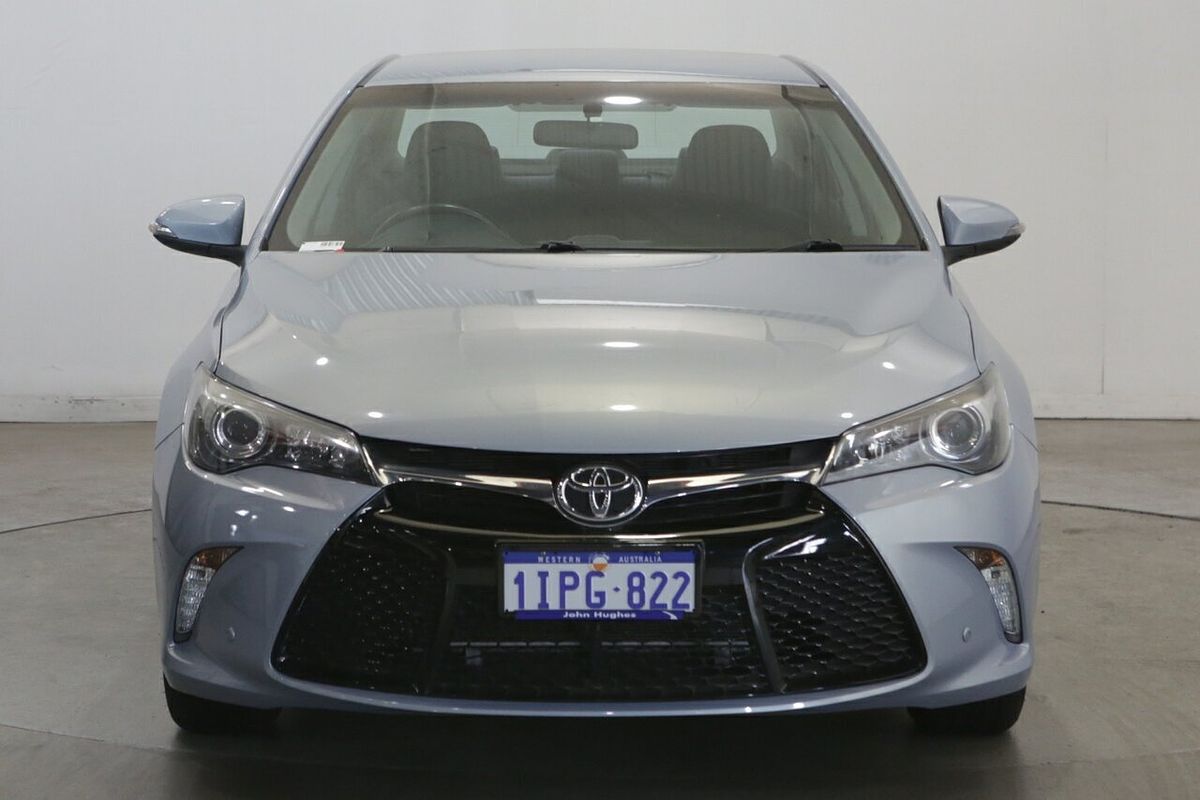 2017 Toyota Camry Atara S ASV50R
