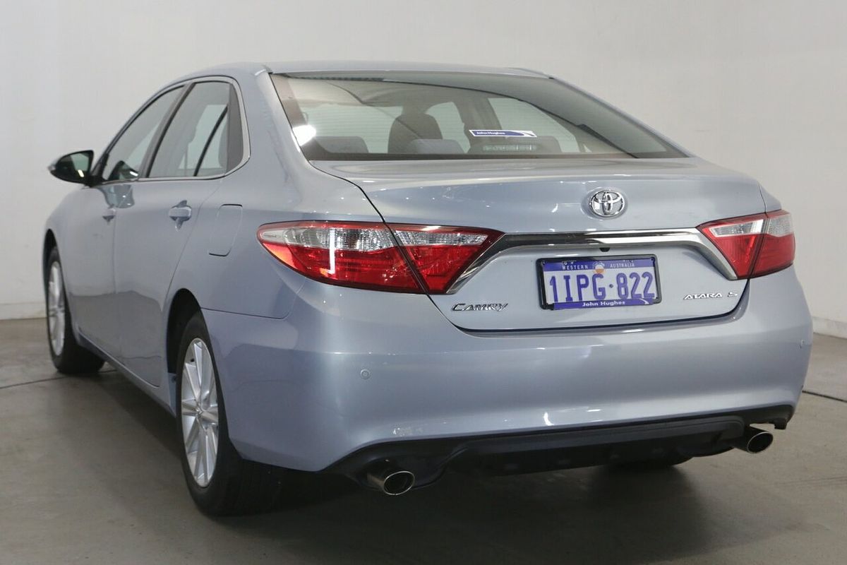 2017 Toyota Camry Atara S ASV50R
