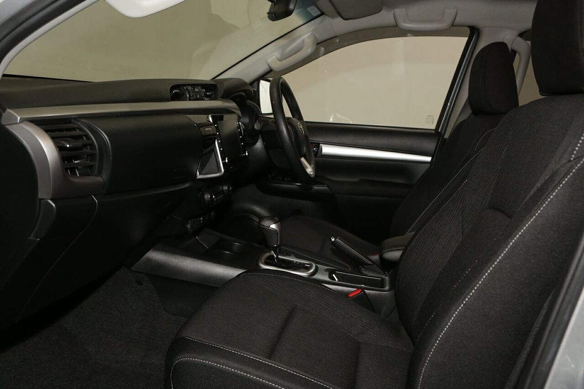2021 Toyota Hilux SR5 GUN126R 4X4
