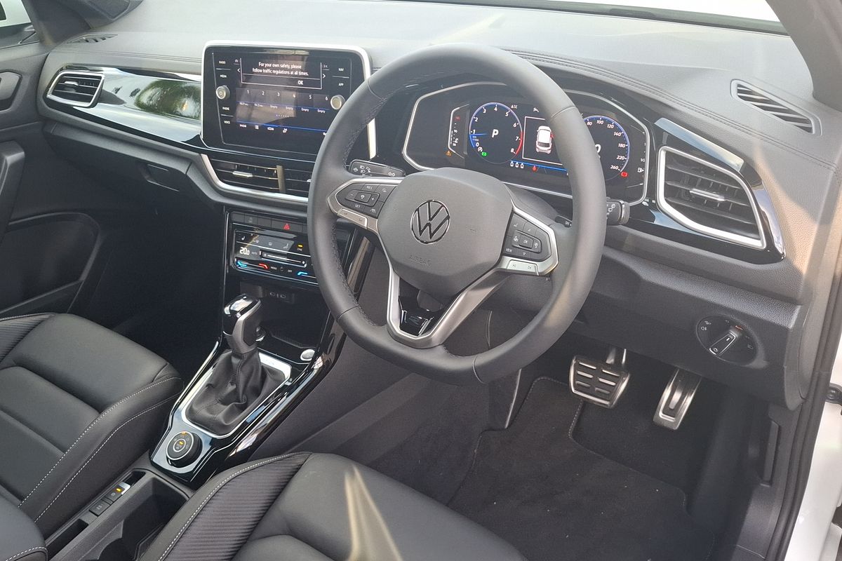 2024 Volkswagen T-Roc 140TSI R-Line D11