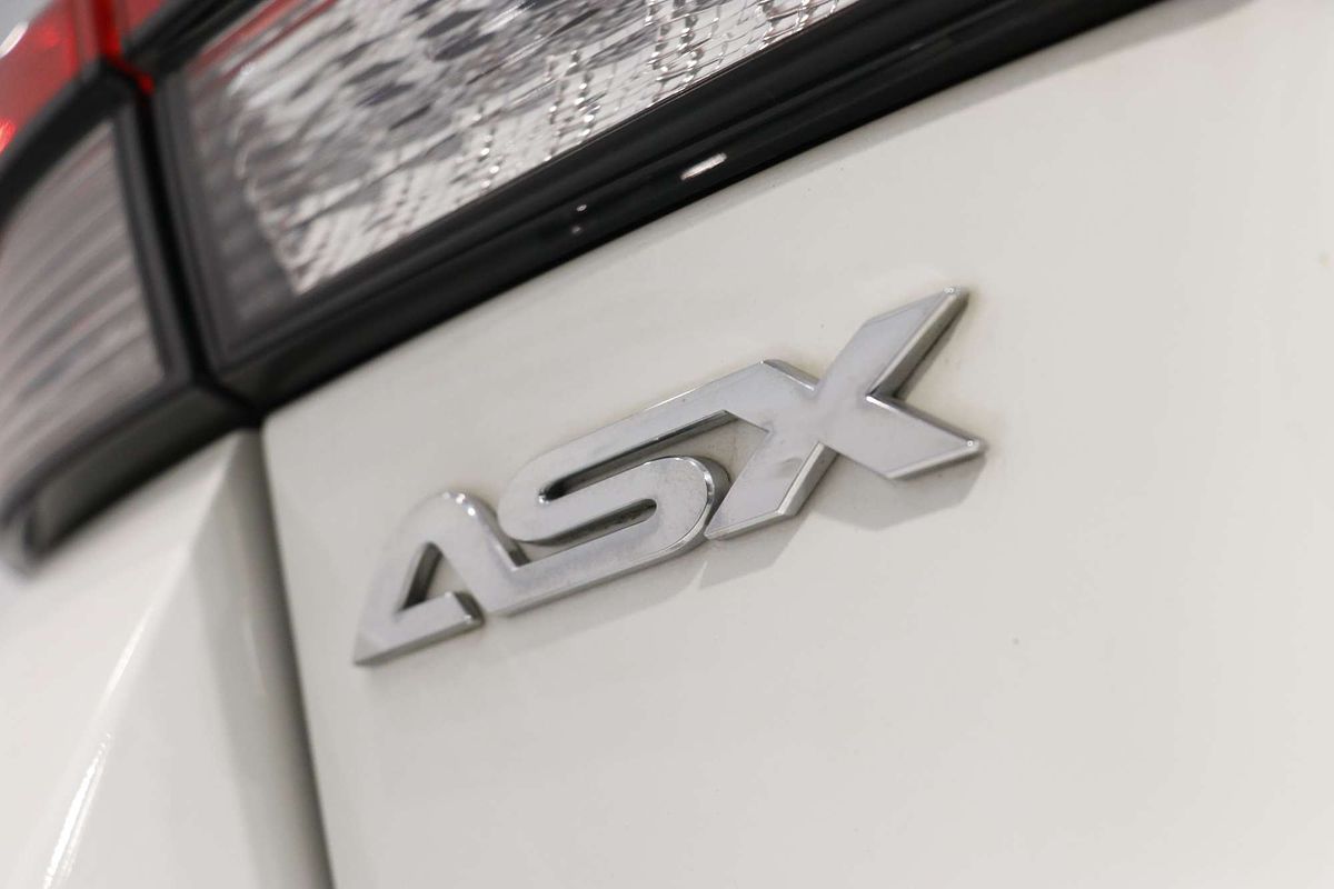 2019 Mitsubishi ASX ES ADAS XD
