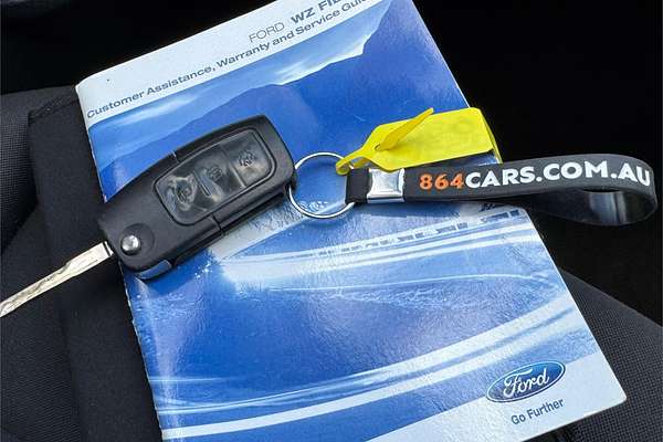 2013 Ford FIESTA TREND WZ